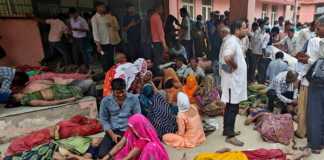 India: Estampida durante evento religioso deja más de 50 muertos