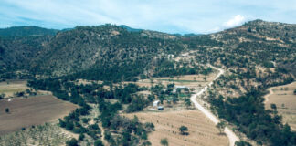 Indígenas de Ixcamatitlán exigen indemnización a empresa minera por daños