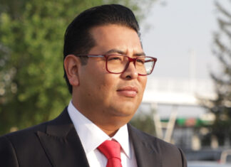 Néstor Camarillo buscará la gubernatura de Puebla en 2030