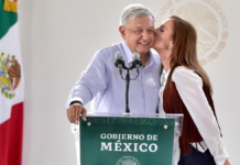 AMLO desmiente supuesto divorcio con Beatriz Müller