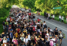 Caravana de migrantes cruzará México rumbo a Estados Unidos