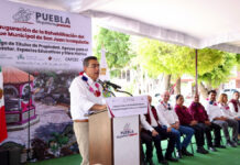 Sergio Salomón realiza gira de trabajo en Ixcaquixtla