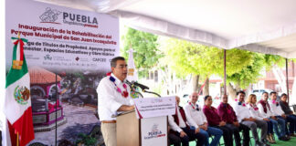 Sergio Salomón realiza gira de trabajo en Ixcaquixtla