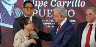 AMLO entrega a jubilados complementos del Fondo de Pensiones para el Bienestar