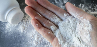 OMS clasifica el talco como posible cancerígeno para los humanos