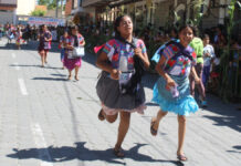 Celebran Carrera de la Tortilla en Santa María Coapan