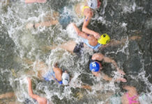 Deportista se enferma y es internada por nadar en el río Sena