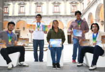 Estudiantes BUAP obtienen medallas en Olimpiada de Matemáticas de Singapur