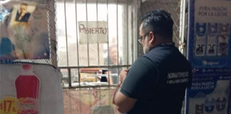 Normatividad realiza operativo; clausura cuatro negocios