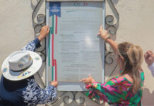 Paola Angon devela Bando Solemne de Fiestas Patrias