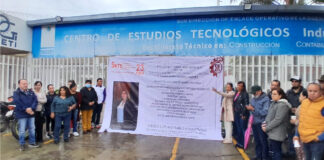 Trabajadores del CETIS 67 piden destitución de directora a la SEP