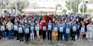 Inicia Mundo Tlatehui entrega 13 mil kits escolares