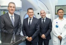 Vital la apertura de centros especializados en medicina oncológica: Pepe Chedraui