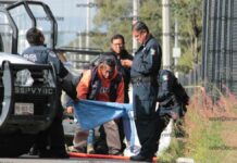 Muere ciclista tras caer a registro sin tapa en Cuautlancingo