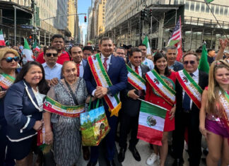 Armenta inicia gira por EU acompañado de migrantes poblanos