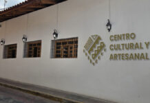 Gobernador entrega obras para bienestar de Tetela de Ocampo