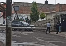 Edil de Chiautzingo choca y deja sin electricidad a vecinos