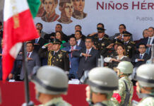Puebla reconoce labor de Fuerzas Armadas en ceremonia de los Niños Héroes