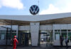 Trabajadores sindicalizados de VW buscan aumento salarial de dos cifras
