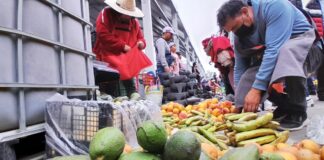 Realizan el tradicional trueque en San Pedro Cholula