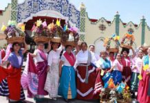 Ariadna Ayala realiza convite de invitación al Festival Huey Atlixcáyotl