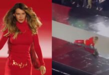 Belinda sufre caída en pasarela de la Paris Fashion Week 2024