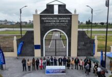 Mundo Tlatehui entrega nuevo panteón de Tonantzintla