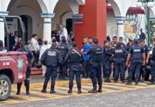 Continúa paro de labores de policías de Izúcar de Matamoros