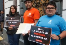 Grupos pro-vida piden no avalar reformas para el aborto legal en Puebla