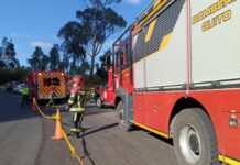 Vuelca autobús en los andes de Ecuador; hay nueve muertos