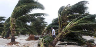“Helene” ya es huracán categoría 1 frente a Quintana Roo