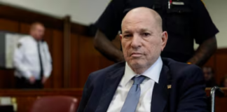 Harvey Weinstein es acusado de nuevos delitos antes de su juicio