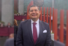 Alejandro Armenta acompaña a Sheinbaum en toma de protesta