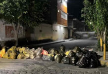 Bloquean calles de Tehuacán por falta de recolección de basura