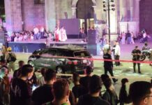 Conductor atropella a personas frente a Catedral de Guadalajara
