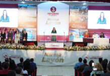 Norma Layón presenta su último informe de Gobierno en Texmelucan