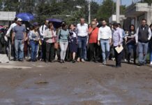 Pepe Chedraui inicia pavimentación de calles en Amalucan y El Salvador