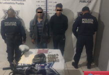 SSP de Texmelucan detiene a dos presuntos narcomenudistas