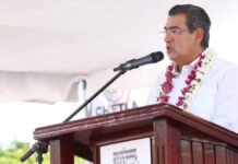 Sergio Salomón asiste a la toma de protesta de alcaldes y alcaldesas