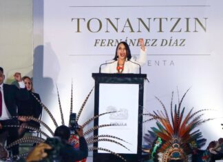 Tonantzin Fernández rinde protesta como alcaldesa de San Pedro Cholula