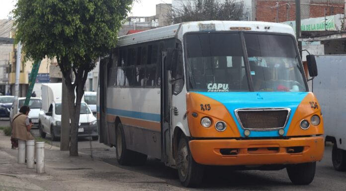Analizan reformas para mejorar el transporte público en Puebla