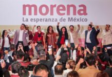 Luisa María Alcalde encabeza asamblea informativa de Morena en Puebla