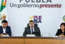 Sergio Salomón da la bienvenida a nuevos ediles y llama a la unidad en Puebla