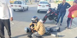 Motociclista cae desde puente de Periférico Ecológico