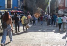 Comercio popular libera calles en el Buen Fin por acuerdos con Pepe Chedraui