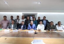 Comisión de Trabajo del Congreso recibe a representantes para escuchar sus necesidades