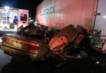 Un muerto y un herido deja choque entre auto y tráiler en la México-Puebla