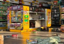 Dan “cristalazo” juguetería en bulevar 5 de Mayo