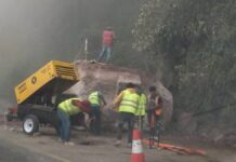 Alistan carril provisional en la Orizaba-Puebla tras derrumbe