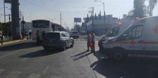 Dos percances viales involucran unidades de RUTA